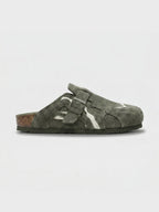CRD Wavey Clogs