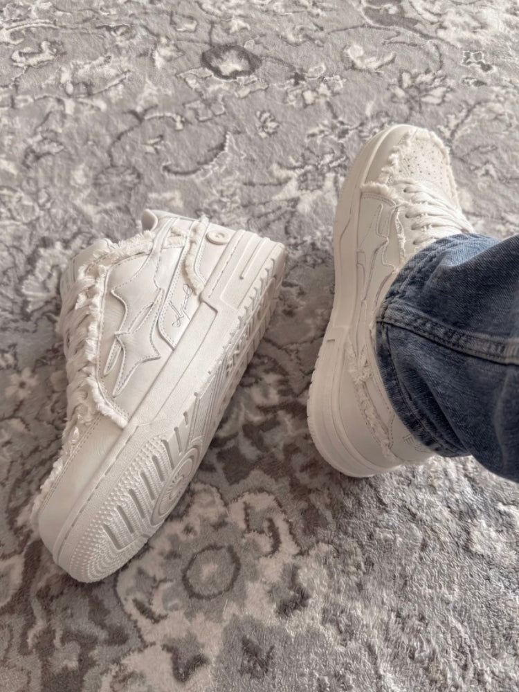 CRD Broken Creme Sneakers