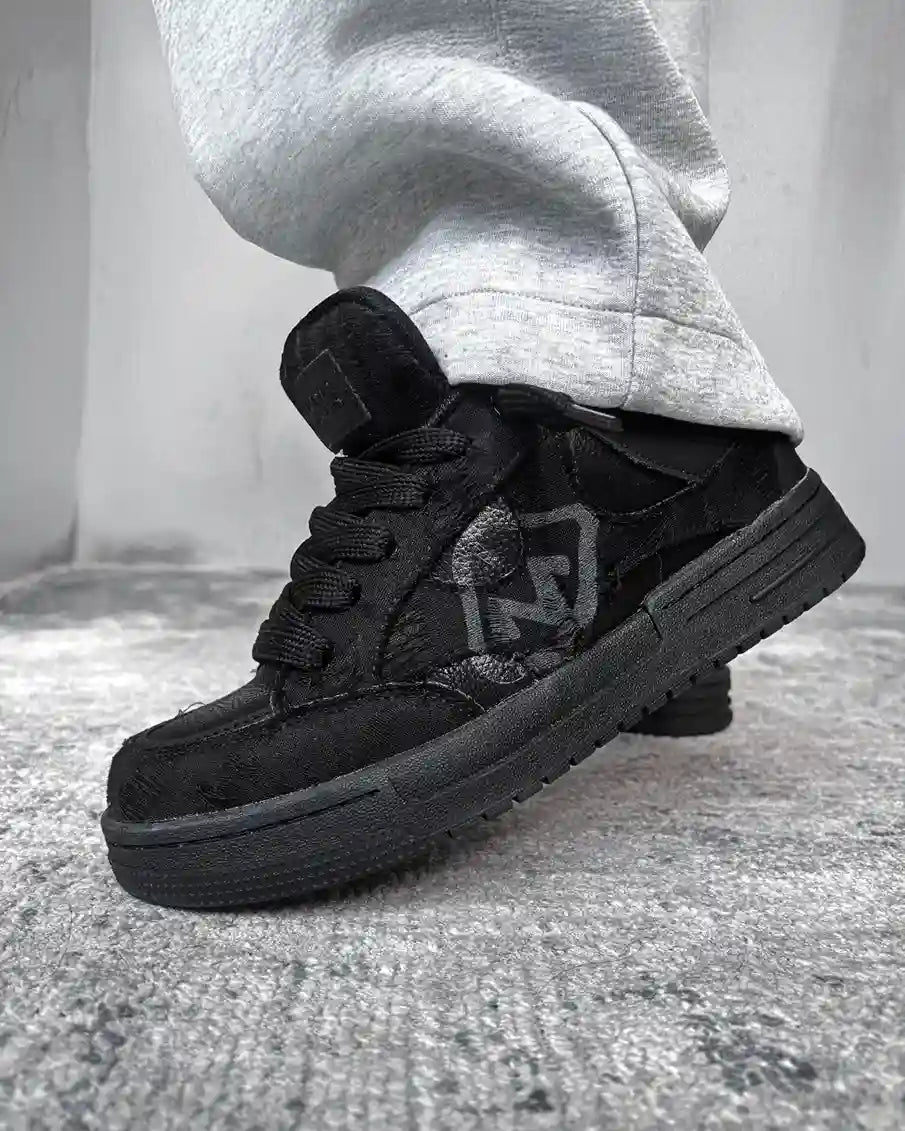 SILENT - SHOES