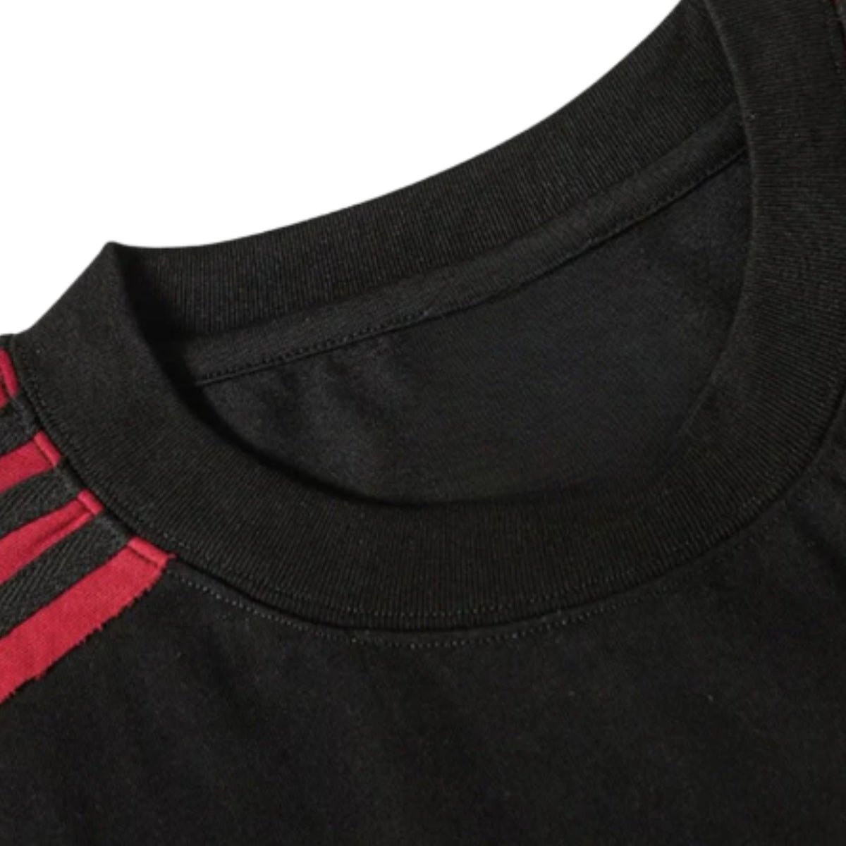STRIPE MOTION — TEE