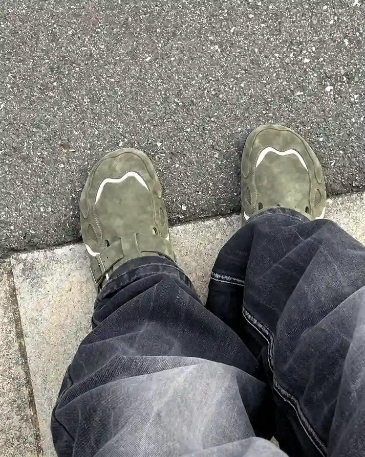 SAYKO - FOREST GREEN CLOGS