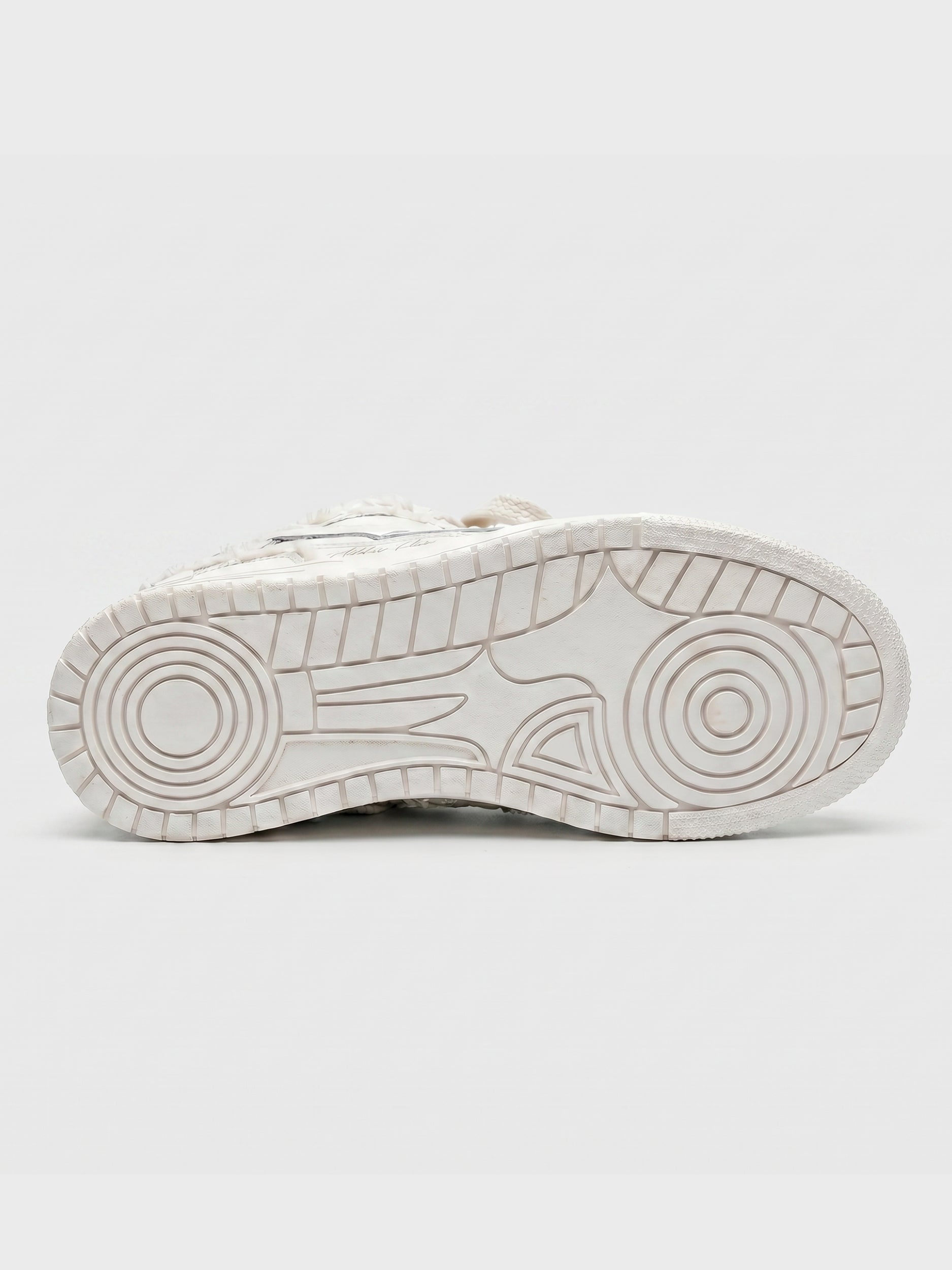 CRD Broken Creme Sneakers